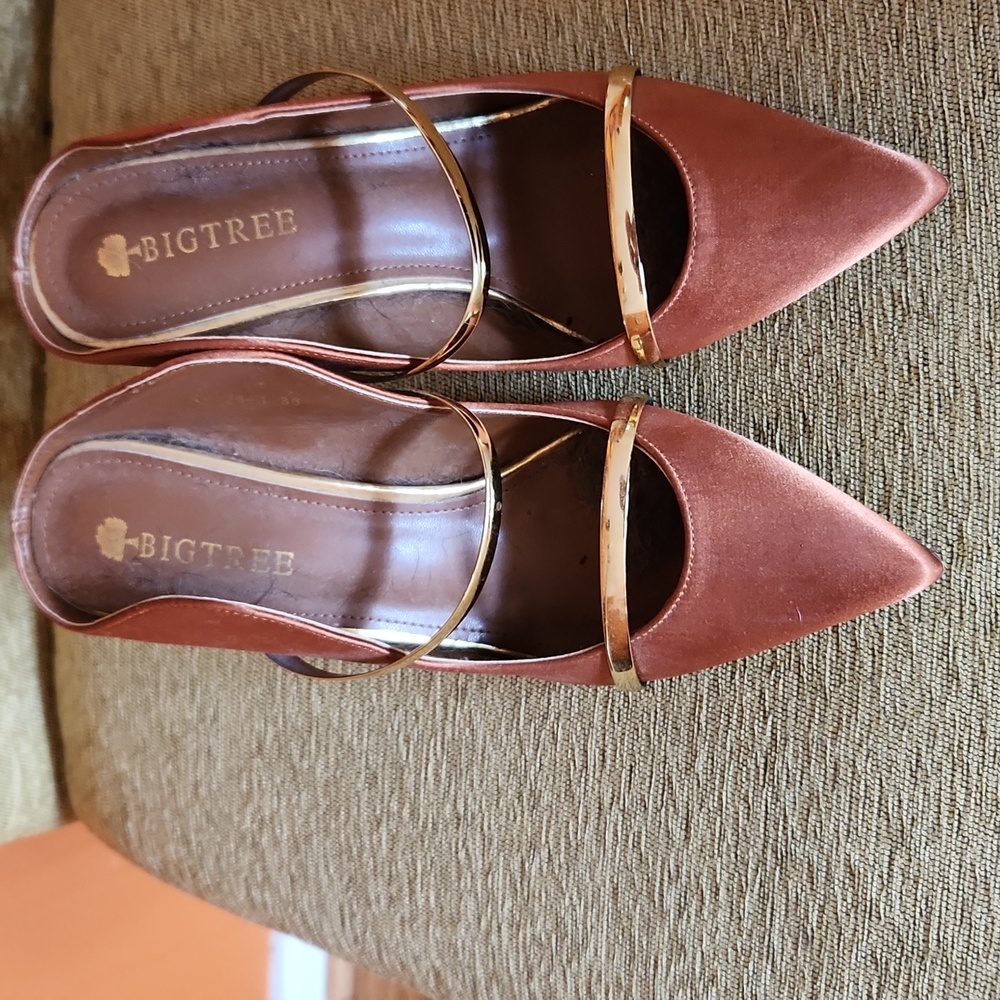 Copper heeled mules w/ gold embellish